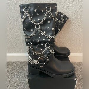 NWOT Studded Chain Boots | Black